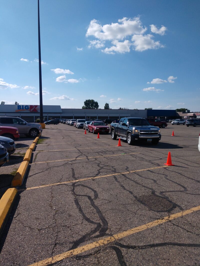 Volunteer to Help Sell Peaches! Grand Forks Area YFC